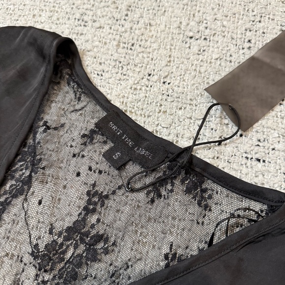 Not Available - Picture 2 of 7